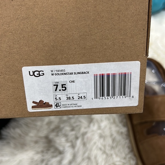 UGG Women's Goldenstar Sandal - Chestnut - Picture 6 of 9